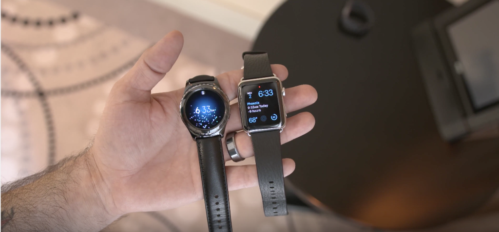 Gear S2 vs Apple Watch